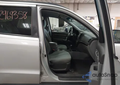 2012 Hyundai Santa Fe Gls z USA, uszkodzony, nr VIN 5XYZGDAB1CG123489